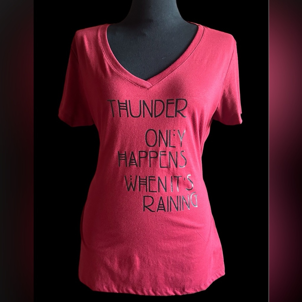 Plus Burgundy V Neck Graphic Tee Size XXL NWT